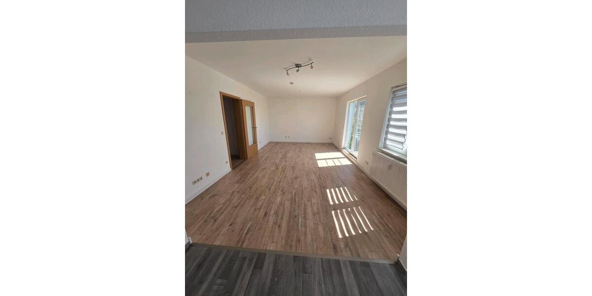 Etagenwohnung Burg - 1 Zimmer, 42 m&sup2;, 305&euro; | Angebot:26355966