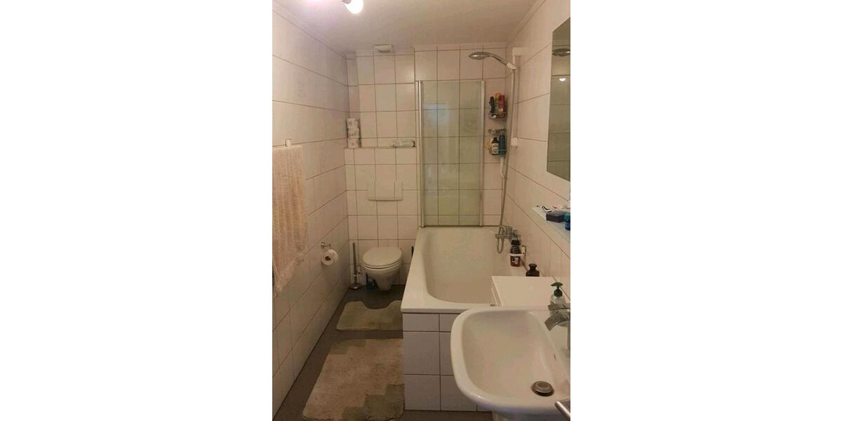 Dachgeschoßwohnung Niederzier - 3 Zimmer, 62 m&sup2;, 910&euro; | Angebot:26552468