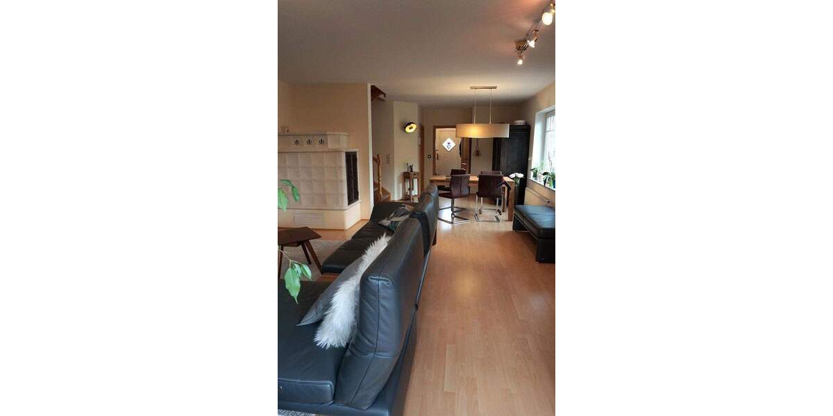 Ihr neues Zuhause: Doppelhaushälfte mit sonnigem Garten 4 zimmer