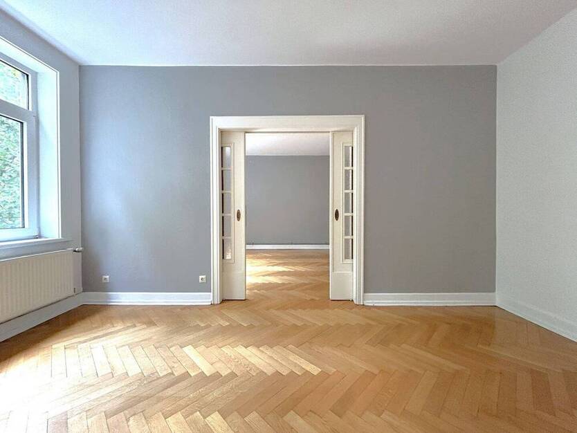 Wunderschöne 4 Zimmerwohnung mit Balkon in der beliebten Südstadt