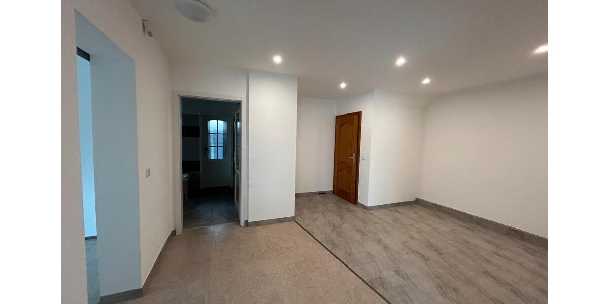 Etagenwohnung Staufenberg - 2 Zimmer, 80 m&sup2;, 750&euro; | Angebot:26680414