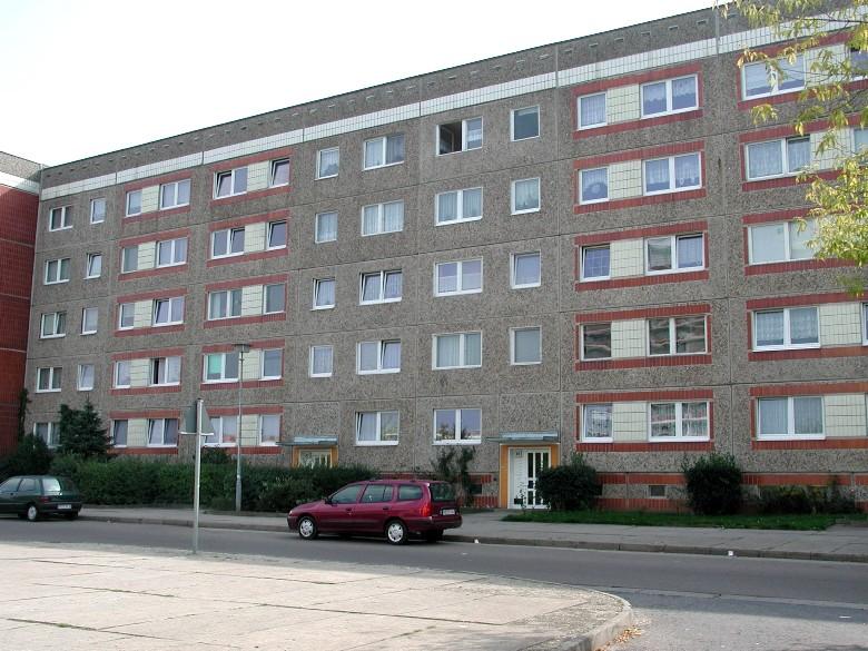 Etagenwohnung Neubrandenburg Datzeberg - 3 Zimmer, 63 m&sup2;, 300&euro; | Angebot:26278039