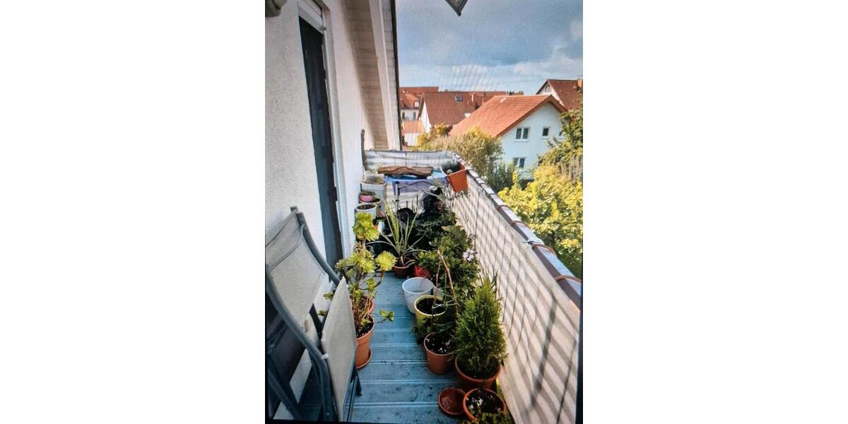 Dachgeschoßwohnung Leimen - 3 Zimmer, 86 m&sup2;, 700&euro; | Angebot:25960841