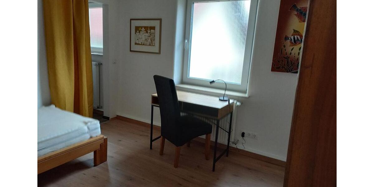 Wohnen auf Zeit Rhodt unter Rietburg - 1 Zimmer, 15 m&sup2;, 420&euro; | Angebot:25645535