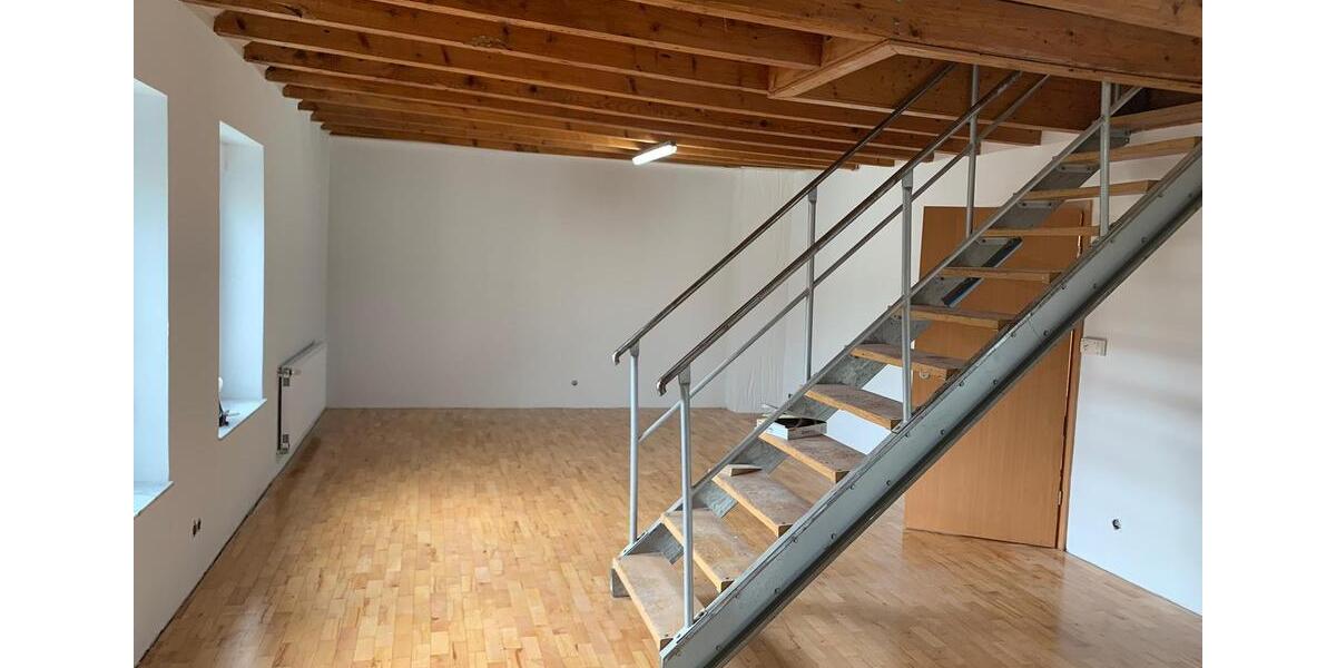 Maisonettenwohnung Püttlingen - 5 Zimmer, 130 m&sup2;, 970&euro; | Angebot:25334788