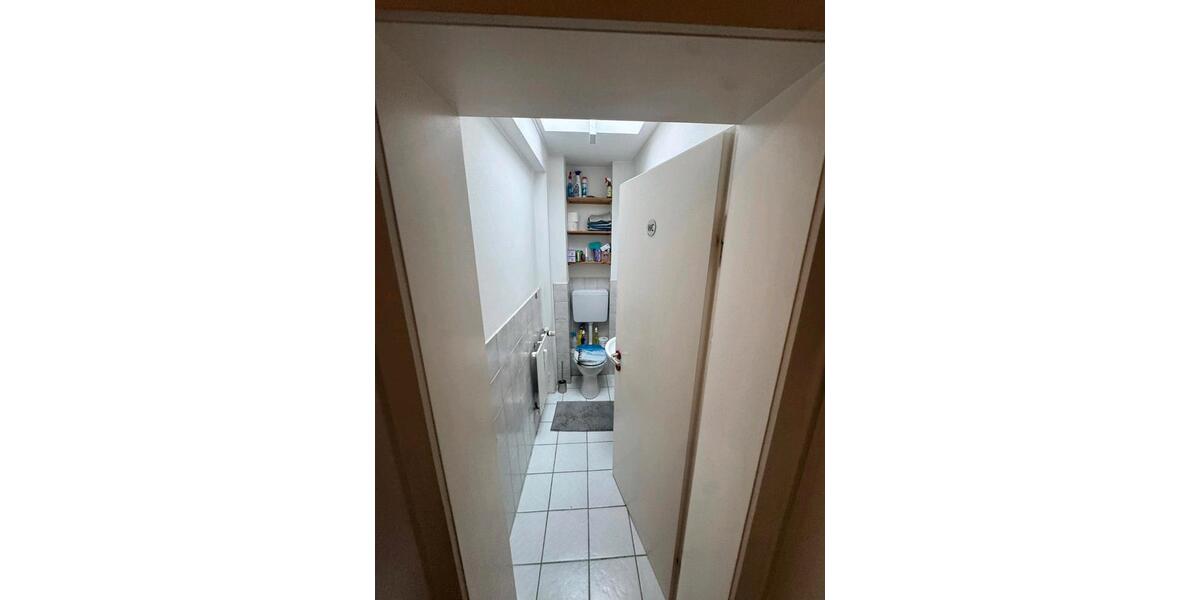 Dachgeschoßwohnung Linz am Rhein - 1 Zimmer, 90 m&sup2;, 750&euro; | Angebot:26576188