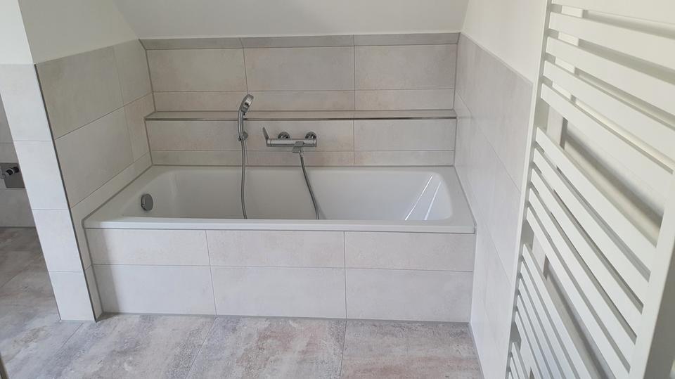 Dachgeschoßwohnung Barmstedt - 2 Zimmer, 74 m&sup2;, 1.100&euro; | Angebot:26384466