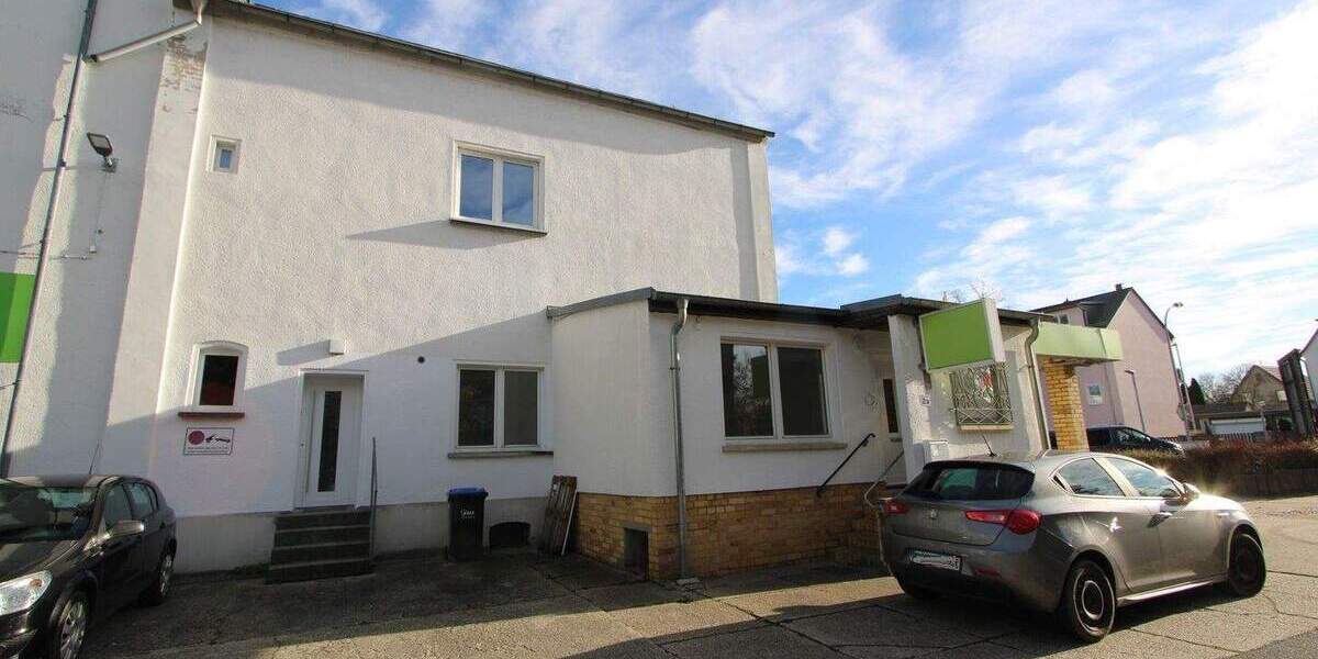 Verkehrsgünstig gelegene BüroLadeneinheit 3 zimmer