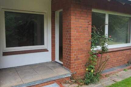 Helle 1,5 Zi-Wohnung in Hoisdorf mit kleiner Terrasse 1 zimmer