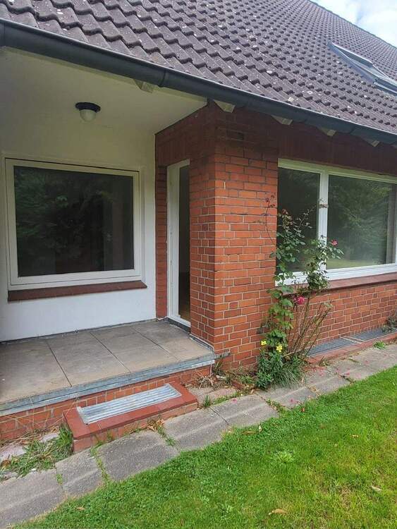 Helle 1,5 Zi-Wohnung in Hoisdorf mit kleiner Terrasse 1 zimmer