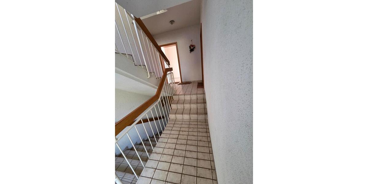 Erdgeschoßwohnung Waldshut-Tiengen Tiengen - 4 Zimmer, 84 m&sup2;, 1.150&euro; | Angebot:25350417