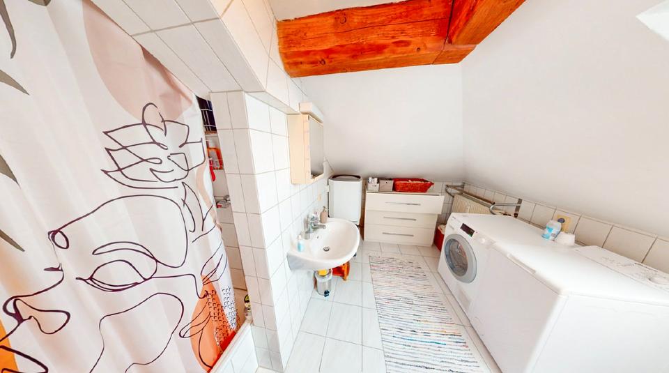 Dachgeschoßwohnung Frammersbach - 1 Zimmer, 45 m&sup2;, 420&euro; | Angebot:26644955