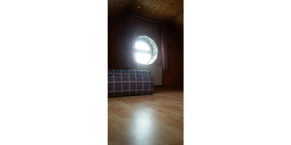 Schöne, gepflegte 1-Zimmer-DG-Wohnung zur Miete in Bahrdorf 1 zimmer