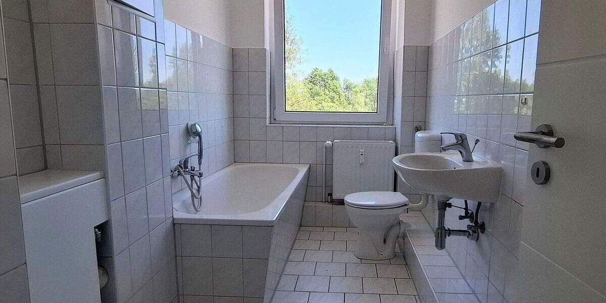 Etagenwohnung Bad Sülze - 3 Zimmer, 61 m&sup2;, 540&euro; | Angebot:26639060