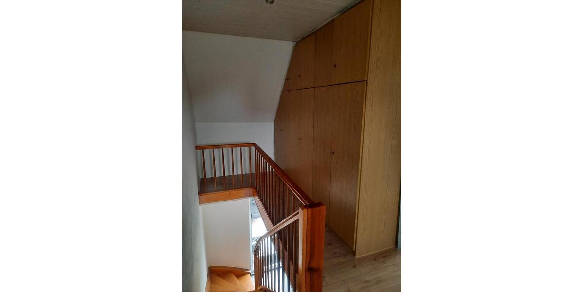 Dachgeschoßwohnung Buttenwiesen - 3 Zimmer, 61 m&sup2;, 930&euro; | Angebot:26580914