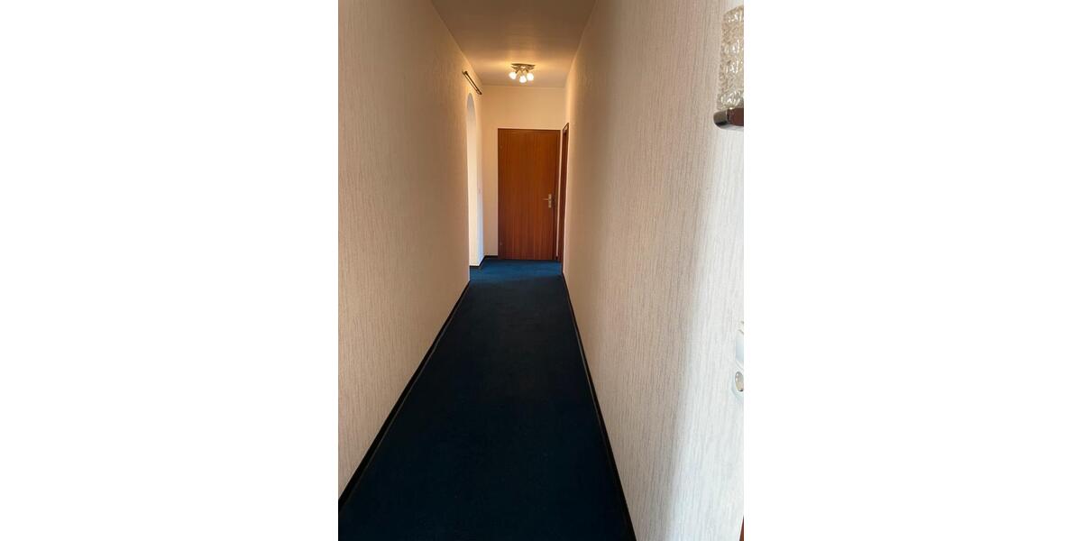 Dachgeschoßwohnung Papenburg - 7 Zimmer, 133 m&sup2;, 1.300&euro; | Angebot:25921406