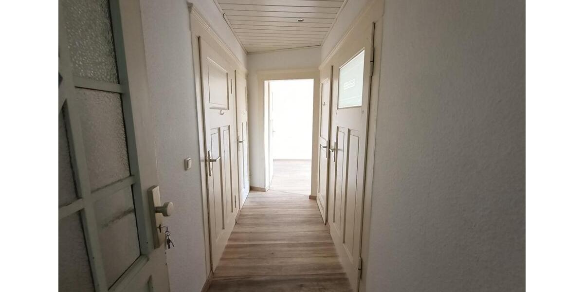 Etagenwohnung Mühlhausen (Thüringen) - 2 Zimmer, 73 m&sup2;, 445&euro; | Angebot:26440888