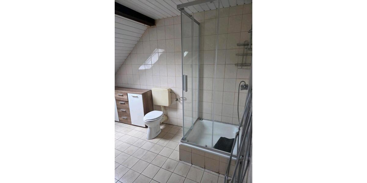 Dachgeschoßwohnung Weeze - 1 Zimmer, 65 m&sup2;, 950&euro; | Angebot:26413936
