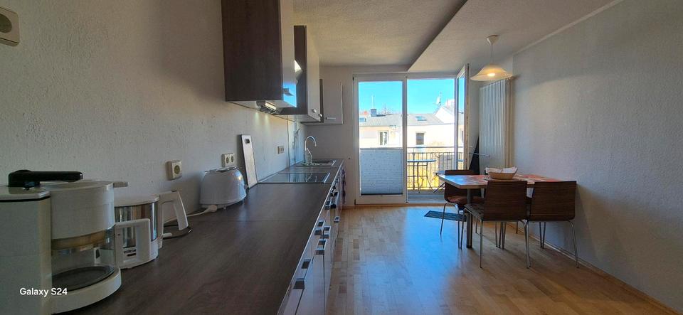 Etagenwohnung Rostock Hohe Düne - 4 Zimmer, 110 m&sup2;, 2.200&euro; | Angebot:25995094