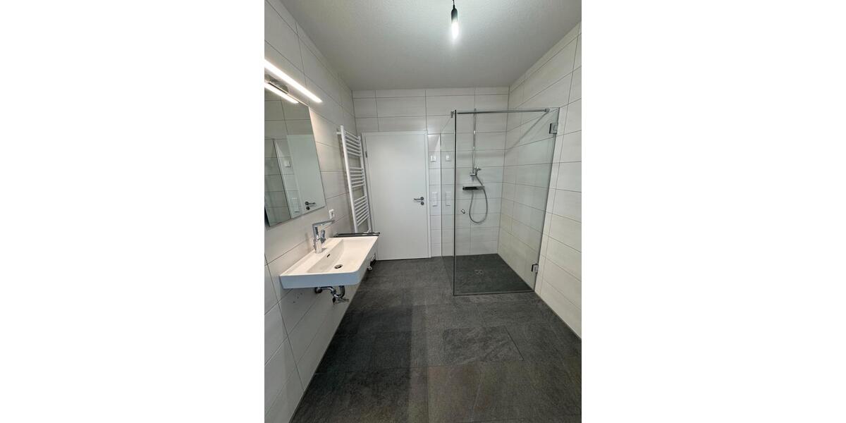 Dachgeschoßwohnung Spelle - 5 Zimmer, 72 m&sup2;, 870&euro; | Angebot:26303394