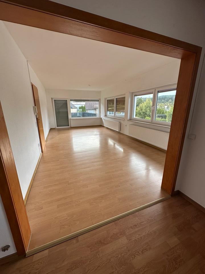 Helle Wohnung zu vermieten