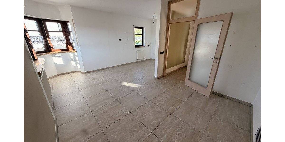 Reihenmittelhaus Pleinfeld - 6 Zimmer, 160 m&sup2;, 1.290&euro; | Angebot:26804478