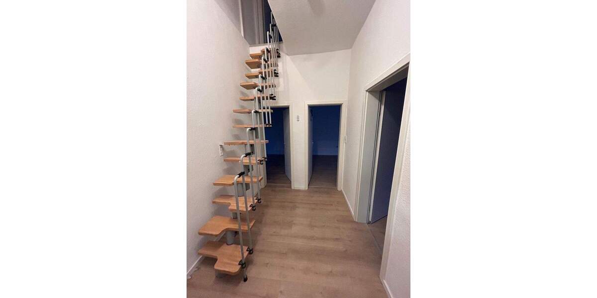 Exklusives Einfamilienhaus in Worms mit großzügiger Terrasse, EBK, Kamin und KLIMA - PROVISIONSREI 5 zimmer