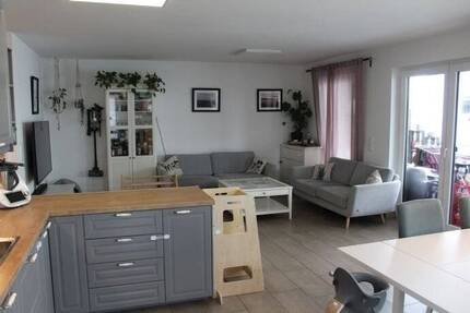 Wohnung Neukirchen-Vluyn Neukirchen - 3 Zimmer, 101 m&sup2;, 1.200&euro; | Angebot:26703076