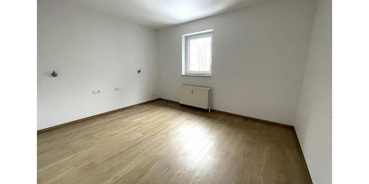 Dachgeschoßwohnung Rühen - 4 Zimmer, 81 m&sup2;, 655&euro; | Angebot:25869736