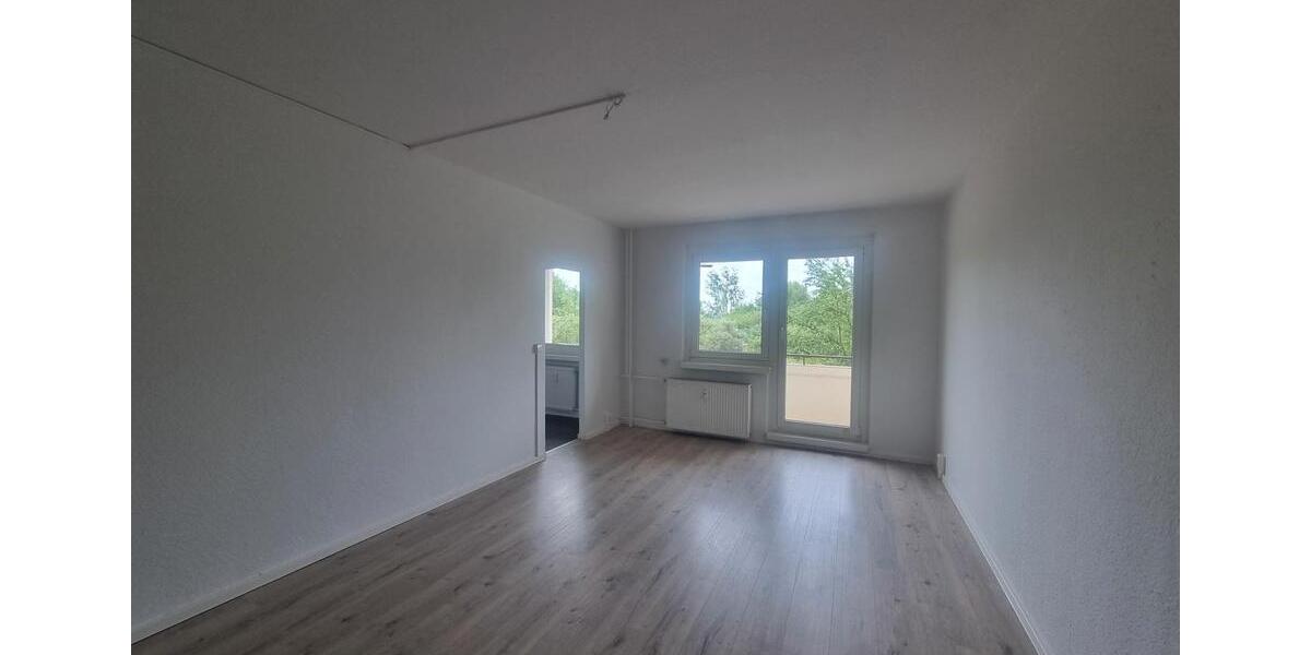 Etagenwohnung Burg - 1 Zimmer, 34 m&sup2;, 260&euro; | Angebot:25251271
