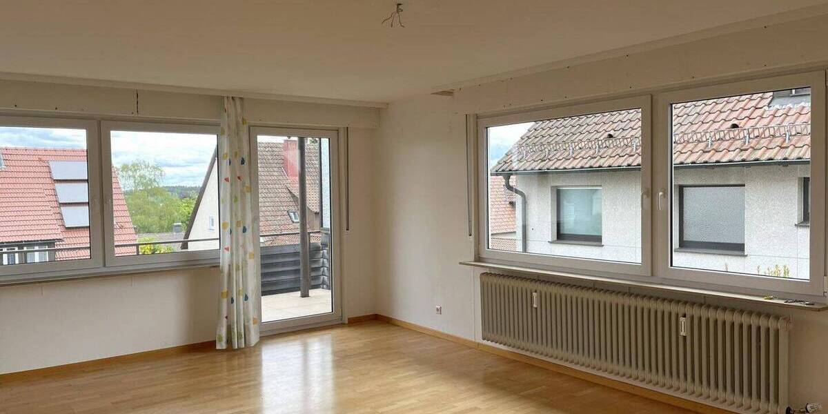 Etagenwohnung Freudenstadt - 4 Zimmer, 114 m&sup2;, 1.025&euro; | Angebot:26695941