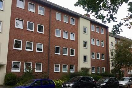 Frisch saniert im Erdgeschoss mit Balkon - Ihre neue Wohnung? 2 zimmer