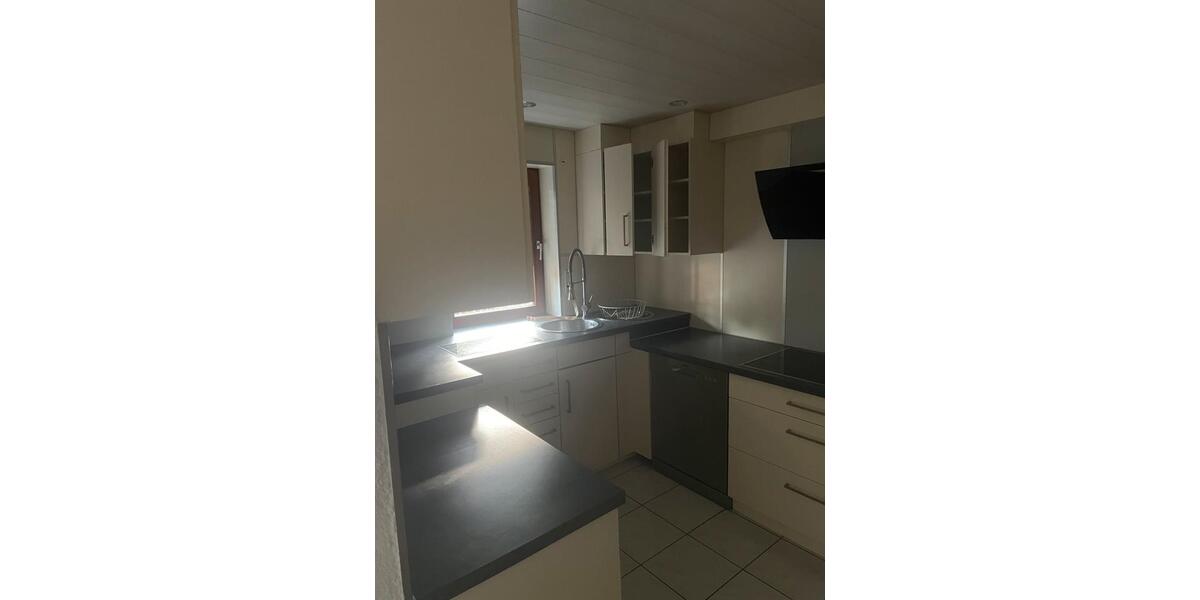 Erdgeschoßwohnung Neckarsulm - 3 Zimmer, 100 m&sup2;, 1.250&euro; | Angebot:24729111