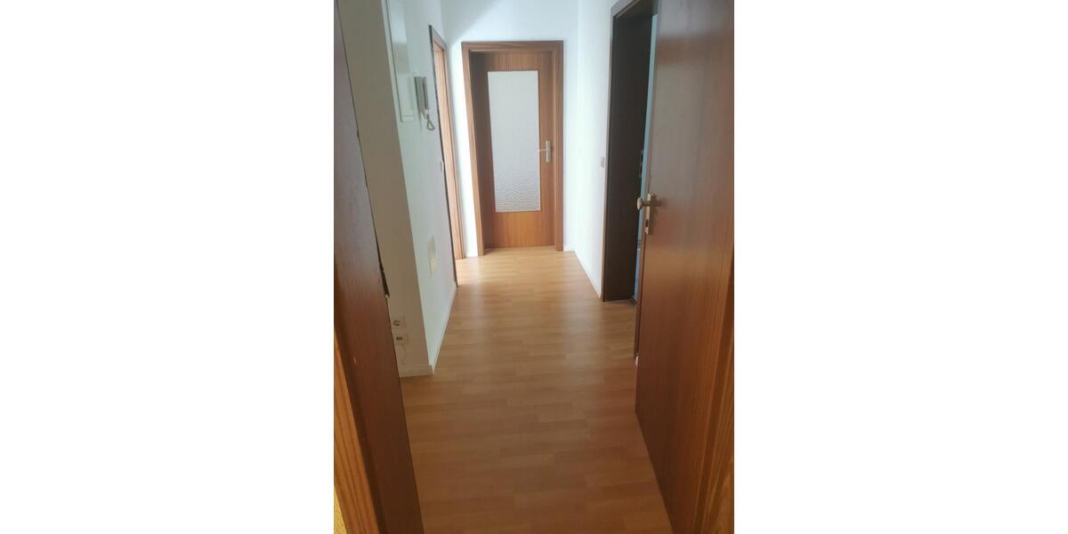 Etagenwohnung Bad Schmiedeberg - 4 Zimmer, 80 m&sup2;, 473&euro; | Angebot:26691762