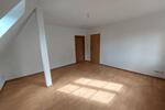 Dachgeschoßwohnung Döbeln - 2.5 Zimmer, 59 m&sup2;, 330&euro; | Angebot:25540933