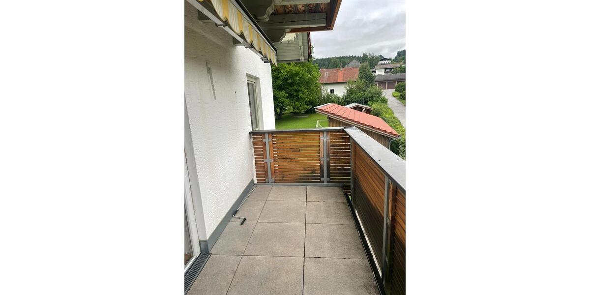 Etagenwohnung Teisnach - 3 Zimmer, 80 m&sup2;, 680&euro; | Angebot:25978586