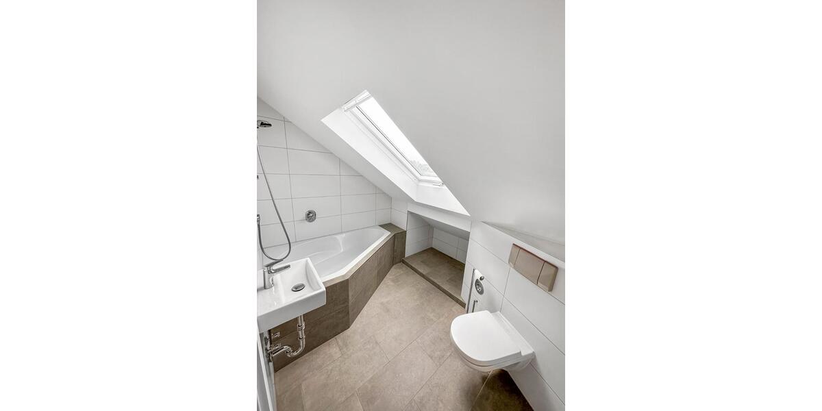 Wohnen auf Zeit Bremen Hemelingen - 4 Zimmer, 100 m&sup2;, 20&euro; | Angebot:12327392