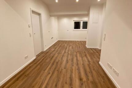 Wohnung Iserlohn - 1 Zimmer, 65 m&sup2;, 600&euro; | Angebot:26429943