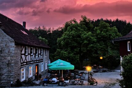 Historischer Landgasthof große Wohnung Gasthof Gaststätte Restaurant zu verpachten zimmer