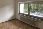 3 Zimmer Wohnung, Balkon u. Garten, Einbauküche,Tageslichtbad- G zimmer