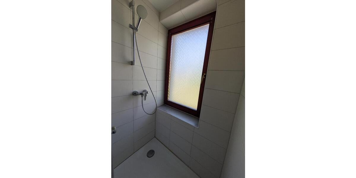 Etagenwohnung Colditz - 3 Zimmer, 69 m&sup2;, 350&euro; | Angebot:25447496