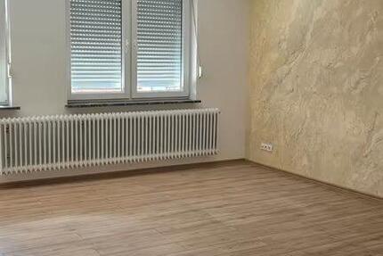 Wohnung Pirmasens - 3 Zimmer, 95 m&sup2;, 700&euro; | Angebot:26644768