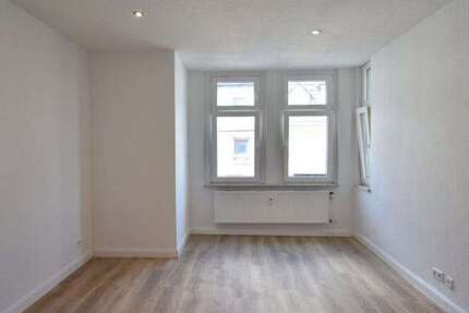 Wohnung zum Mieten in Essen 430 € 25.86 m²