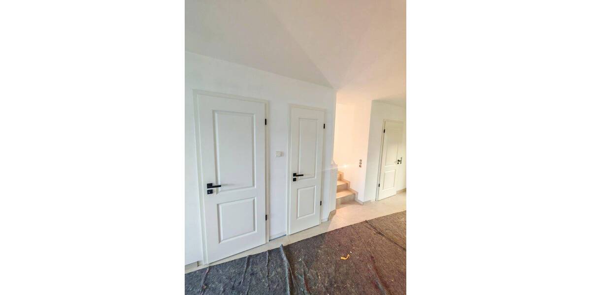 Moderne Neubau-Doppelhaushälfte mit 5 Zimmer und Garten - ideal für Familien 5 zimmer