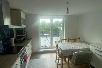 Schöne 2,5-Zimmer-Wohnung mit großer Terrasse in Lohhausen zimmer