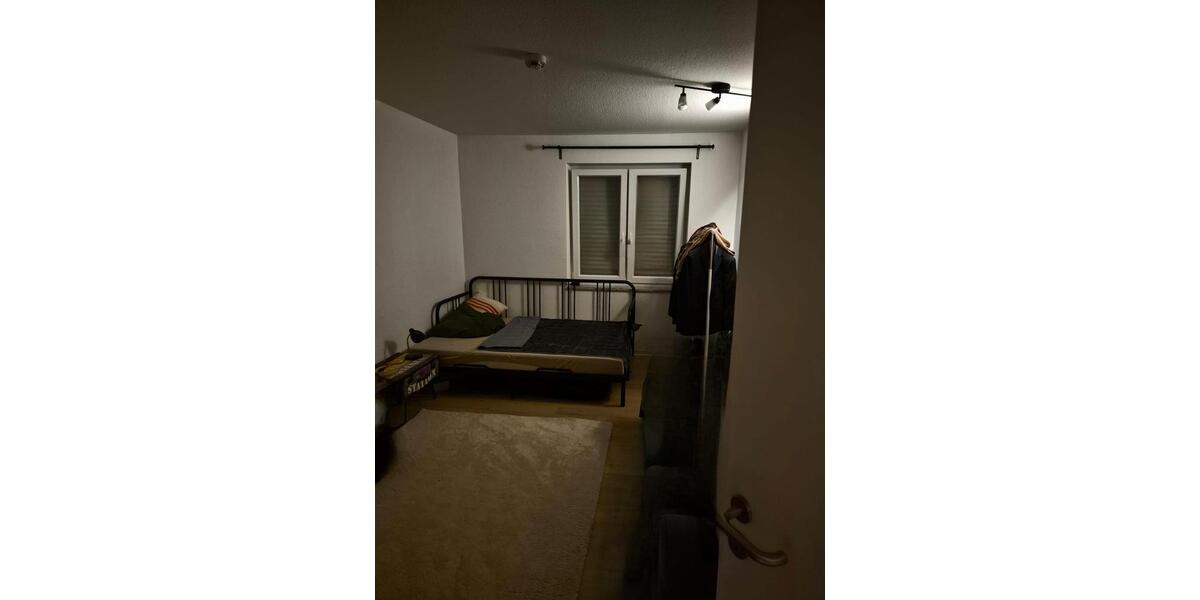 Etagenwohnung Saterland - 2 Zimmer, 75 m&sup2;, 550&euro; | Angebot:26085122