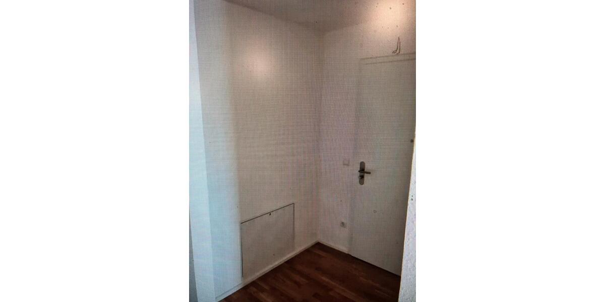 Erdgeschoßwohnung Buchen (Odenwald) - 3 Zimmer, 103 m&sup2;, 1.350&euro; | Angebot:24756218