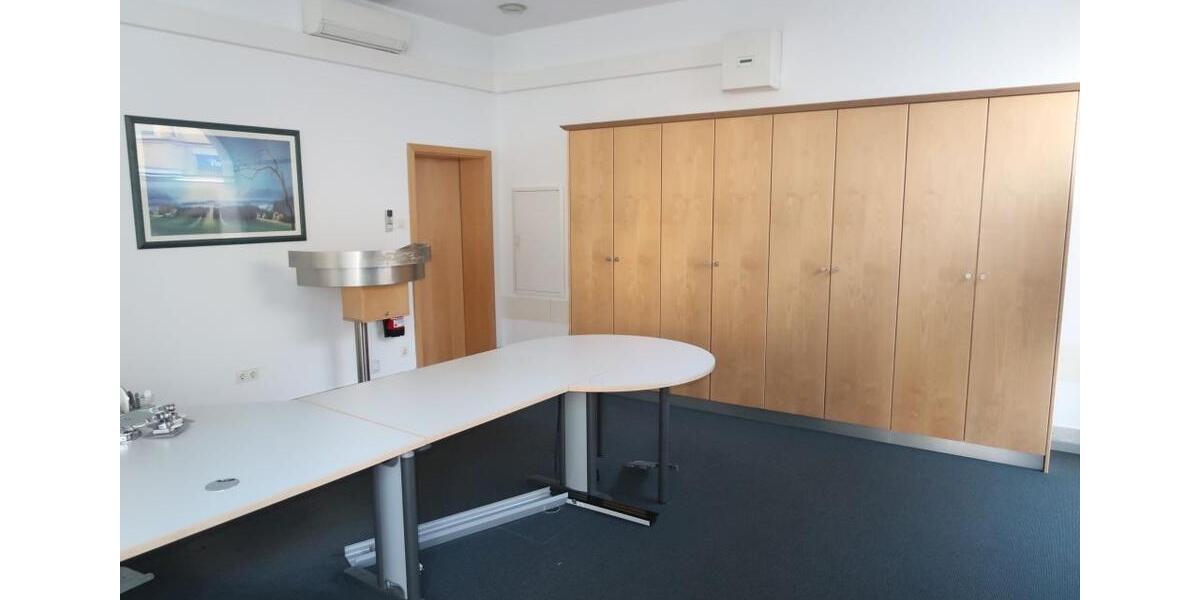 Gewerbeobjekt Geisenhausen - 1.400&euro; | Angebot:22808829