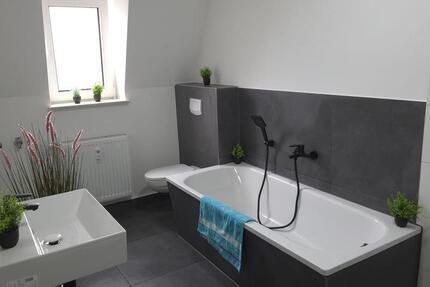 Wohnung Meerane - 3 Zimmer, 71 m&sup2;, 560&euro; | Angebot:26038819