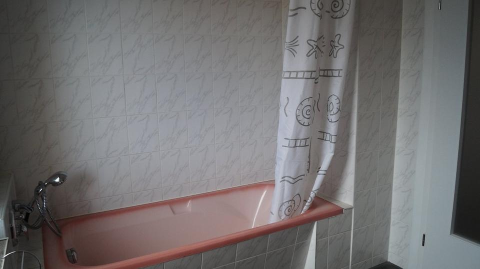 Wohnen auf Zeit Lauchhammer - 6 Zimmer, 30 m&sup2;, 29&euro; | Angebot:22204651